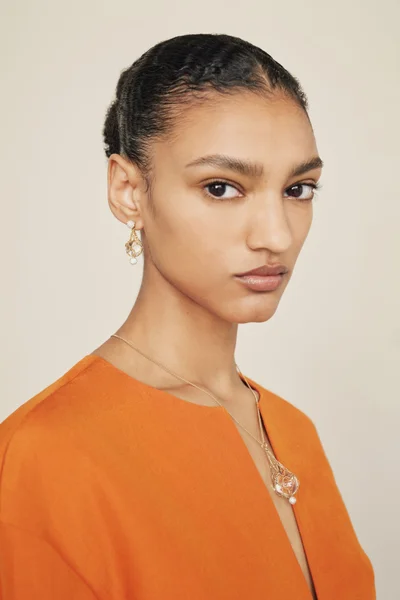 Look 17